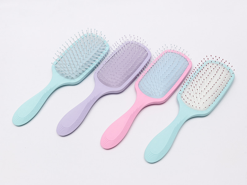 Eco-friendly Plastic Material Detangling Brush