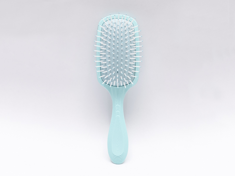 Eco-friendly Plastic Material Detangling Brush