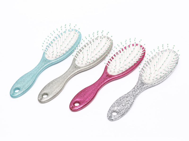 2022 Small Plastic Baby Massaging Brush
