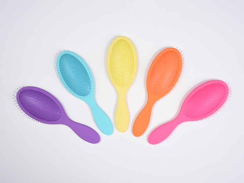 Silicone Head Massage Detangling Brush
