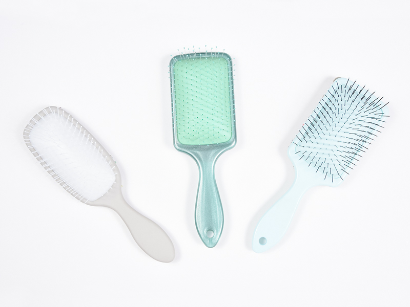 Jewelry Bling Oval Detangling Hair Brush