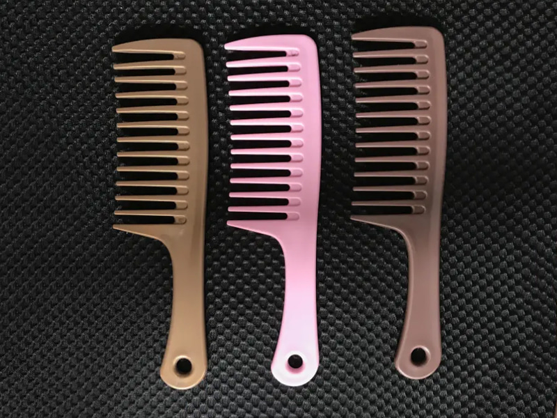 Plastic Ponytail Massage Head Chowk Setting Comb
